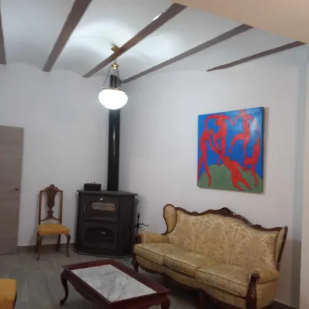 Casa Cueva Rural Vico, Ideal Grandes Grupos 別荘 Freila